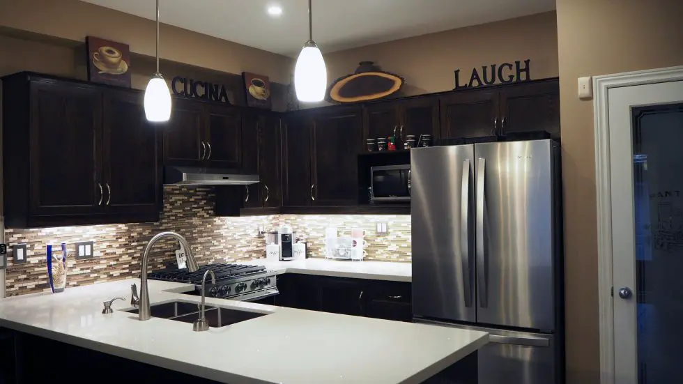 KITCHENS 976x551
